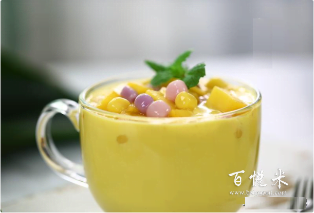 冰淇淋芒果小丸子,夏天最好的解暑甜品了,冰冰涼涼,好吃極了